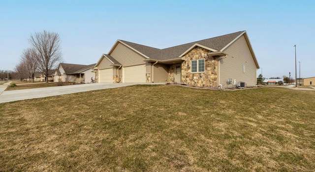 Photo of 300 Clover Ln, Lomira, WI 53048