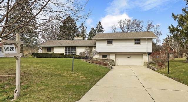 Photo of 9926 W Brookside Dr, Hales Corners, WI 53130