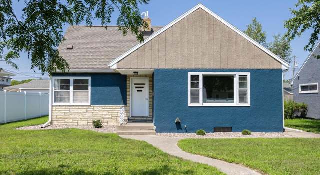 Photo of 2119 Redfield St, La Crosse, WI 54601