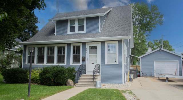 Photo of 210 S Wilson Ave, Jefferson, WI 53549