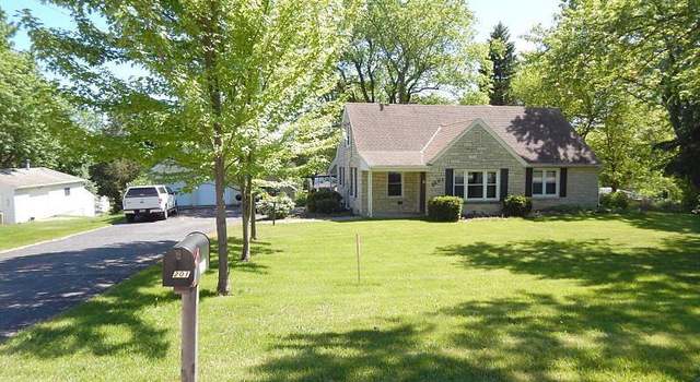 Photo of 2201 Northview Rd, Waukesha, WI 53188