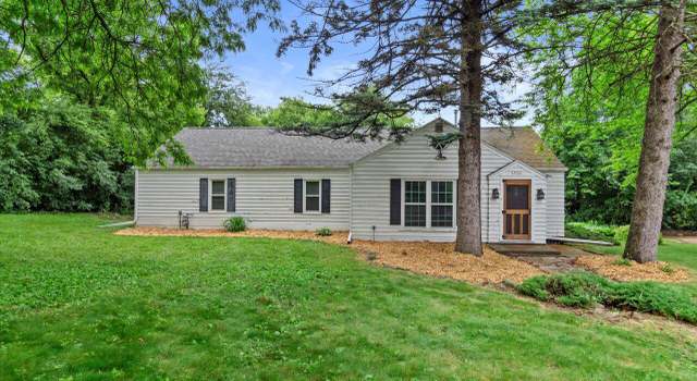 Photo of 5920 S Racine Ave, New Berlin, WI 53146
