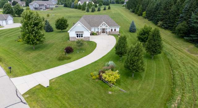 Photo of 4224 Meadowlark Ln, Hubertus, WI 53033