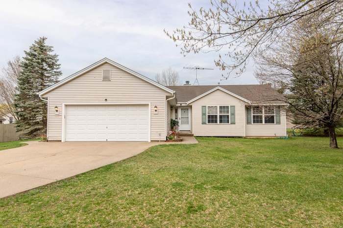 2532 Posekany Ln, East Troy, WI 53120 | MLS# 1831246 | Redfin