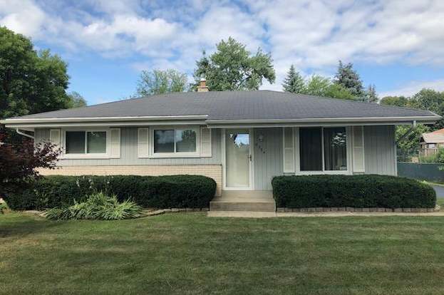 8354 N Celina Unit St Milwaukee Wi 53224 Mls 1598217 Redfin 8354 N Celina Unit St Milwaukee Wi 53224