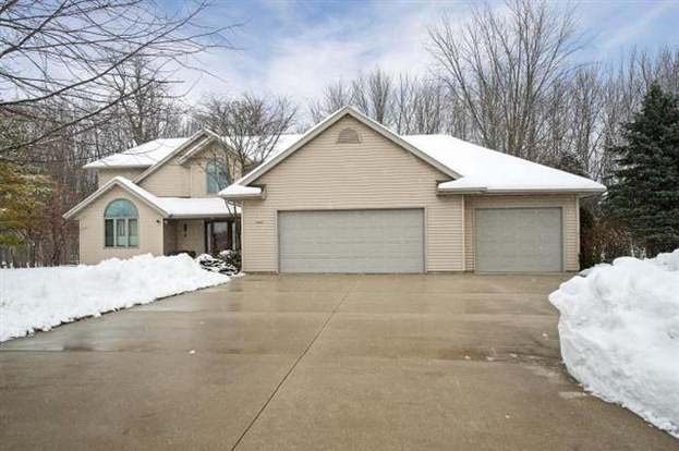 Garage Doors In Sheboygan Falls Wi Genke S Overhead Doors