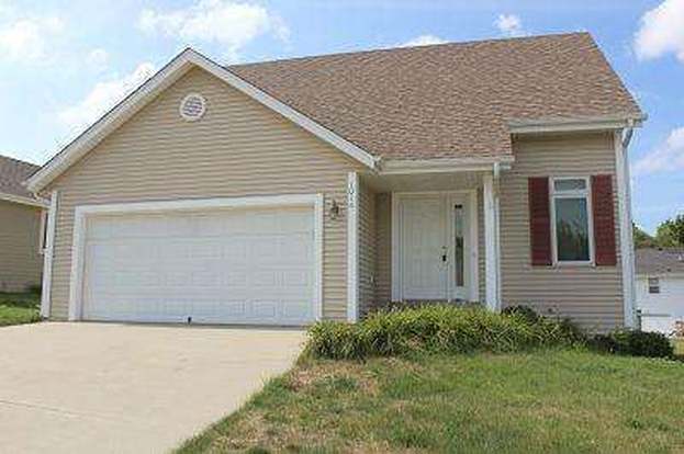 1016 Dresser Ave Waukesha Wi 53188 Mls 1484372 Redfin