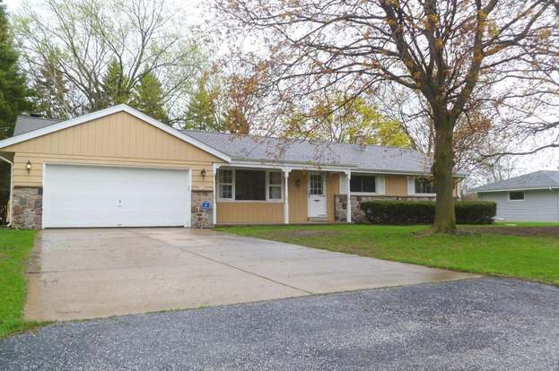 8364 N 48th St Brown Deer Wi 53223 Mls 1529487 Redfin
