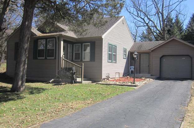 33609 Lakes Dr S Burlington Wi 53105 Mls 1630527 Redfin 33609 Lakes Dr S Burlington Wi