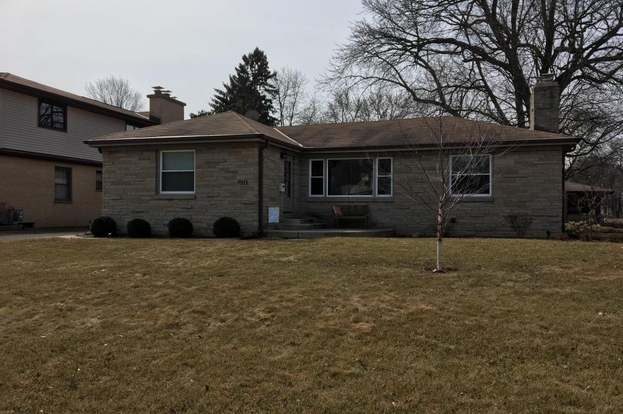 7511 w jackson dr west allis wi 53219 mls 1573750 redfin