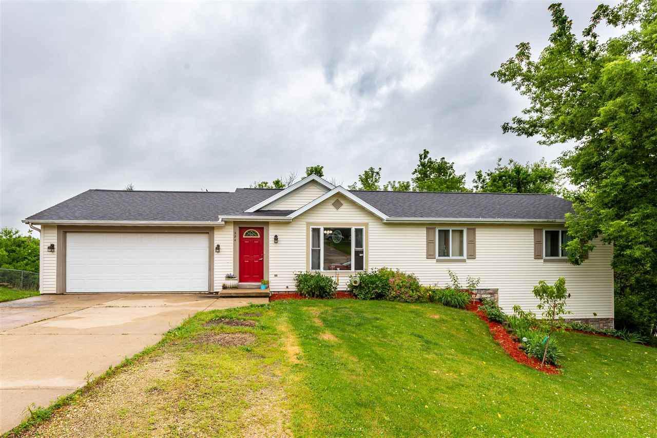 504 Kari Krest, Barneveld, WI 53507 MLS 1886165 Redfin