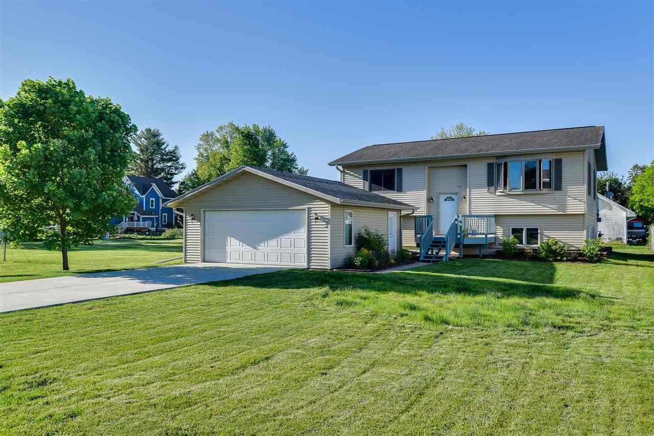 1427 South St, Black Earth, WI 53515 MLS 1910305 Redfin