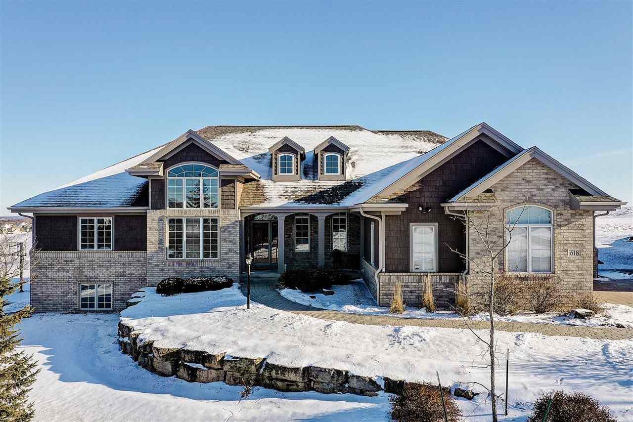 618 Bergamont Blvd, Oregon, WI 53575 MLS 1874871 Redfin