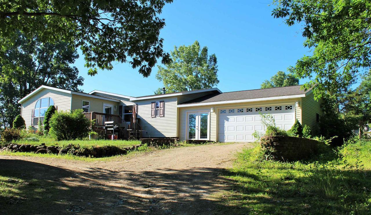 W4607 Evergreen Ln, Montello, WI 53949 | MLS# 1937886 | Redfin