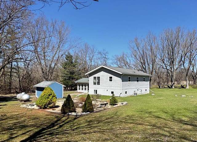 Property at 7348 E Schmidt Rd, Fort Atkinson, WI 53538, 3 beds, 1 bath