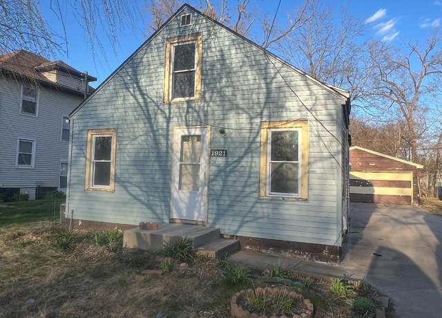 Property at 1921 S Wisconsin Ave, Beloit, WI 53511, 4 beds, 1 bath