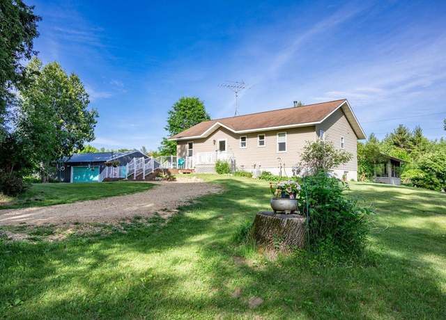 Property at N7010 Highway 80, New Lisbon, WI 53950, 2 beds, 2.5 baths