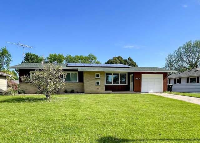 Property at 512 Conrad Ln, Beaver Dam, WI 53916, 3 beds, 1 bath