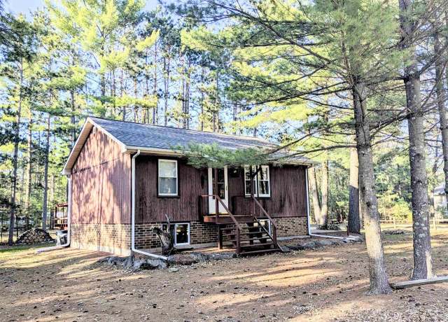 Property at 1936 Grove Ave, Friendship, WI 53934, 2 beds, 1 bath