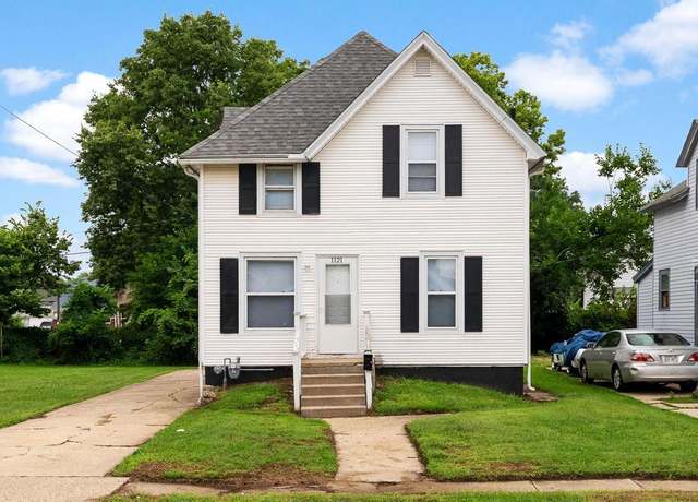 Property at 1121 Randall St, Beloit, WI 53511, 3 beds, 1 bath