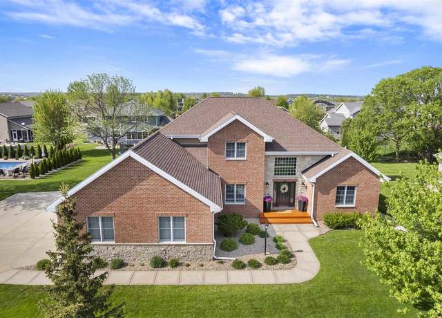 Property at 863 Augusta Dr, Oregon, WI 53575, 4 beds, 4.5 baths