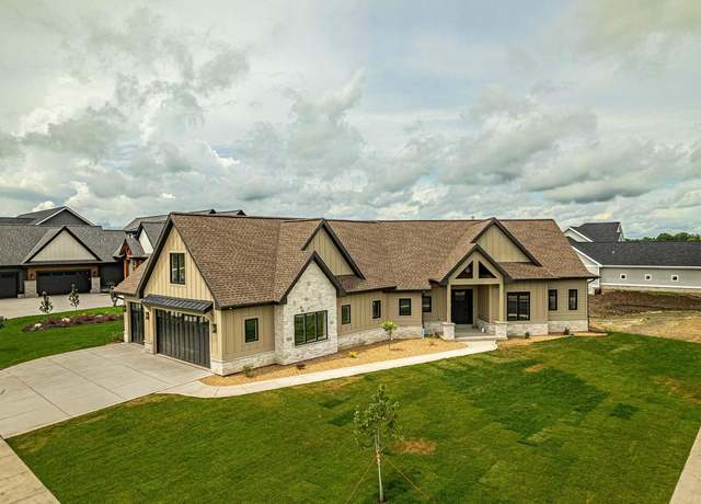 Property at 1611 Schreiner Ln, Waunakee, WI 53597, 5 beds, 3.5 baths