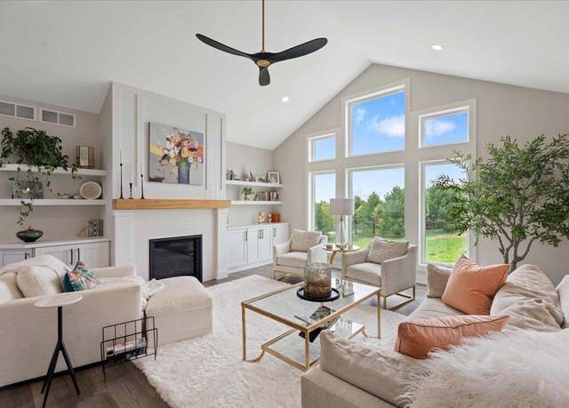 Property at 3181 Fox Hill Trl, Verona, WI 53593, 4 beds, 3 baths