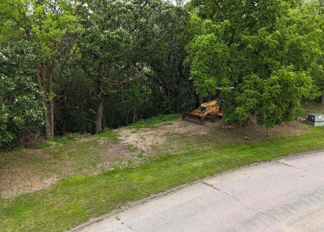 Property at Lot 10/11 N Hillside Row, Edgerton, WI 53534