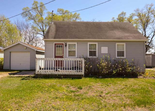 Property at 406 Warah St, Boscobel, WI 53805, 2 beds, 1 bath