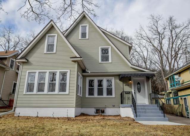 Property at 2906 Gregory St, Madison, WI 53711, 4 beds, 3 baths