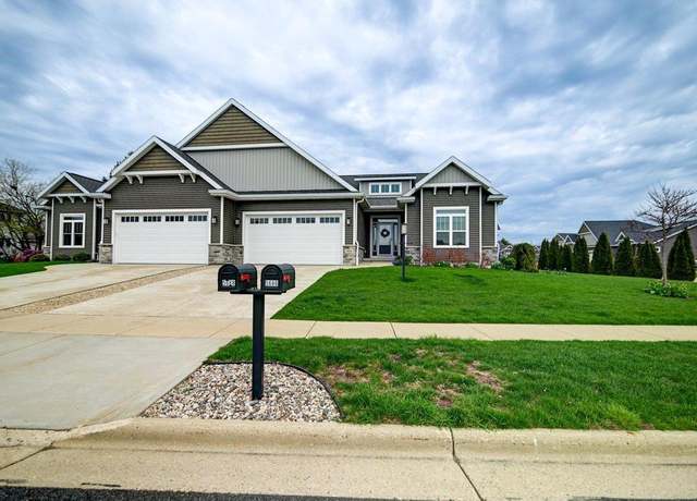 Property at 5686 Wilshire Dr, Fitchburg, WI 53711, 2 beds, 2 baths