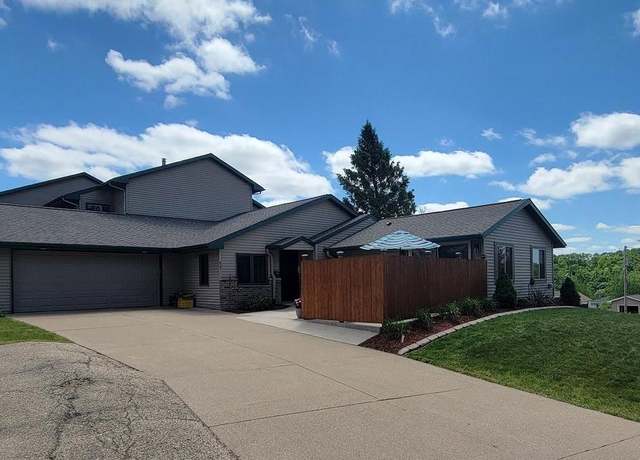 Property at 625 S Chestnut St Unit A, Platteville, WI 53818, 2 beds, 1.5 baths