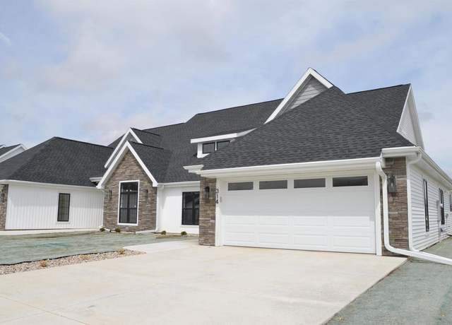 Property at 314 Willow St, Pardeeville, WI 53954, 3 beds, 2 baths