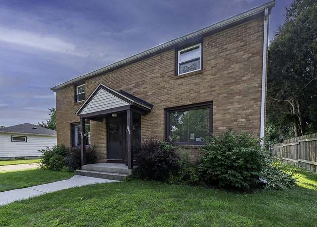 Property at 809 Miller Ave, Janesville, WI 53548, 4 beds, 2 baths
