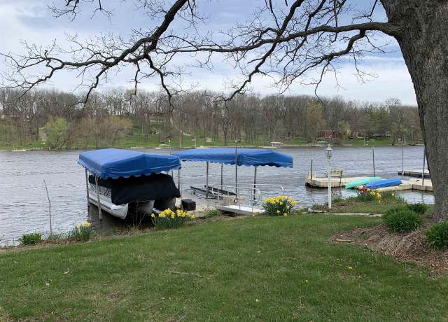 Property at 9697 N Blackhawk Dr, Edgerton, WI 53534