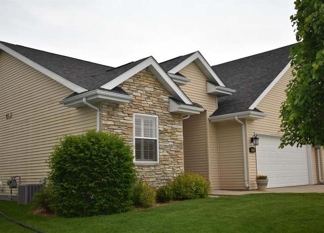 Property at N6045 Westview Dr, Fond Du Lac, WI 54937, 3 beds, 3 baths