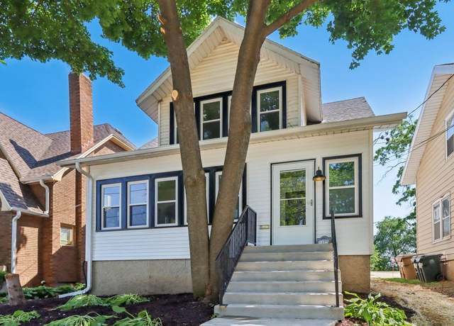 Property at 1105 Erin St, Madison, WI 53715, 3 beds, 1.5 baths