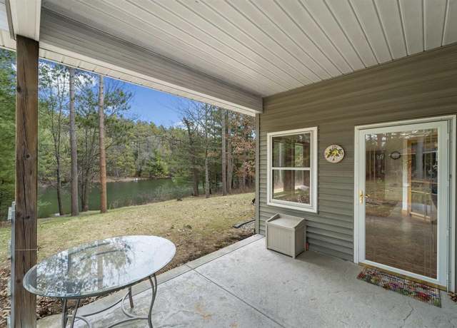 Property at S2049 Herwig Rd, Reedsburg, WI 53959, 3 beds, 2 baths