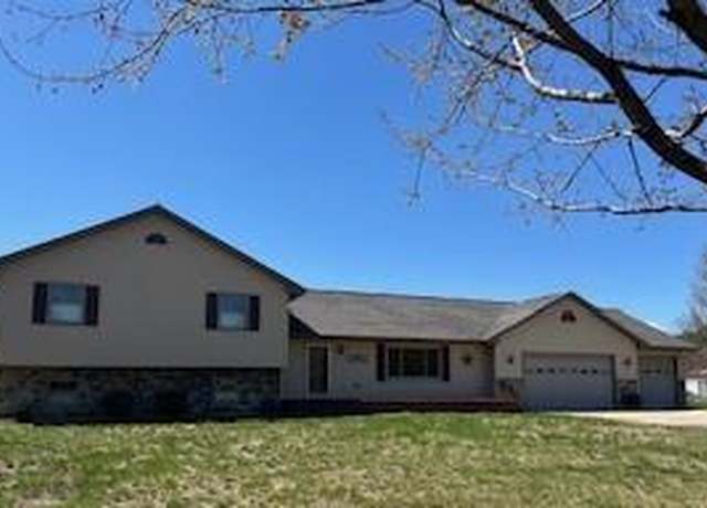 Property at N9961 Padre Pio Dr, Necedah, WI 54646, 3 beds, 2.5 baths