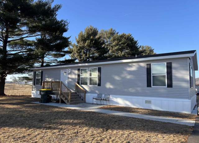 Property at 38005 Highway 18 Unit L58, Prairie Du Chien, WI 53821, 3 beds, 2 baths
