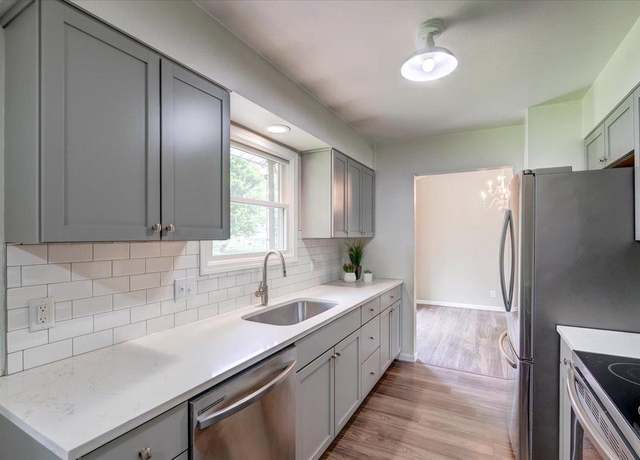 Property at 429 Nottingham Rd, Stoughton, WI 53589, 3 beds, 2 baths