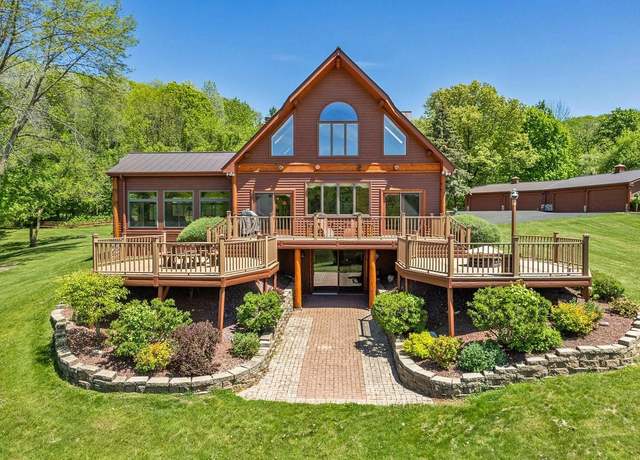 Property at S1555 Farra Rd, La Valle, WI 53941, 3 beds, 4 baths
