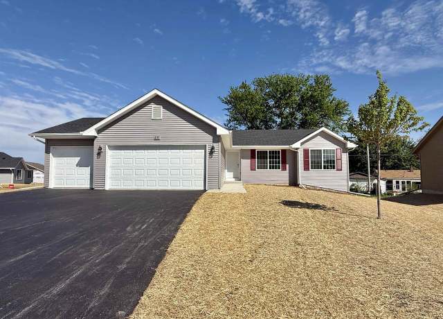 Property at 2157 Christilla Dr, Beloit, WI 53511, 3 beds, 2 baths