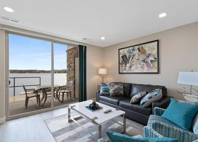 Property at 680 E East Hiawatha Dr #405, Wisconsin Dells, WI 53965, 1 bed, 1 bath