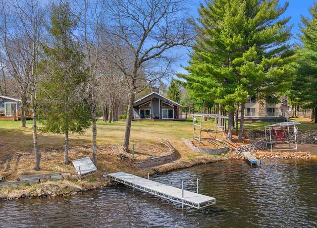 Property at 905 Plymouth Ct, Nekoosa, WI 54457, 2 beds, 2 baths