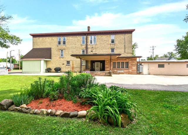 Property at 219 Lincoln Ave, Rio, WI 53960, 9 beds, 4 baths
