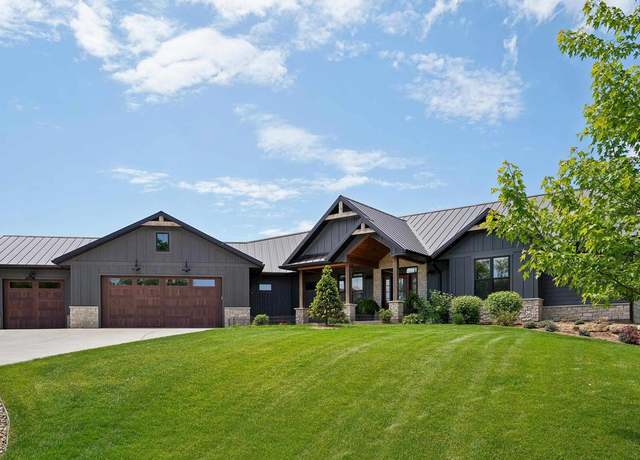 Property at E12785 Wynding Way, Merrimac, WI 53561, 6 beds, 4.5 baths