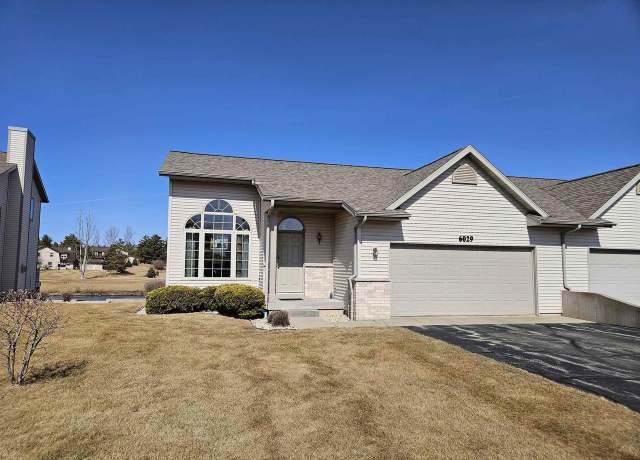 Property at 6029 Saddle Rdg, Portage, WI 53901, 3 beds, 2.5 baths