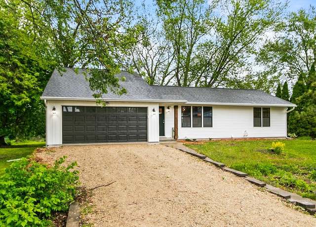 Property at N3972 Vista Rd, Sullivan, WI 53178, 3 beds, 2 baths