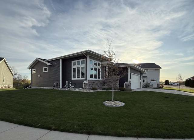 Property at 961 Pollow Rd, Verona, WI 53593, 4 beds, 3.5 baths